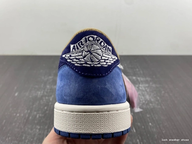 Reps LUCY CUSTOM TRAVIS JORDAN AIR 1 DM7866-808 SCOTT X 0707